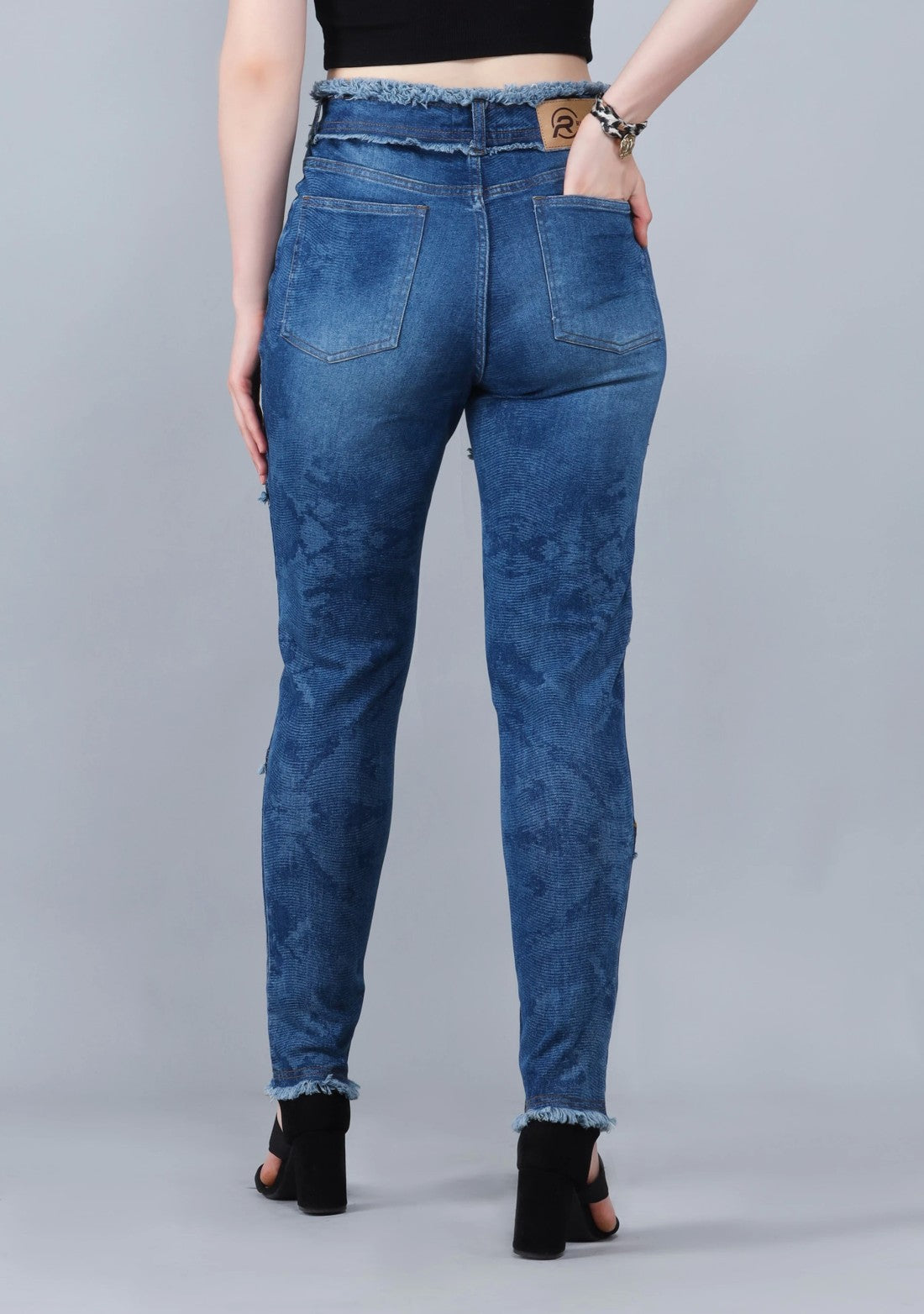 Blue Slim Fit Women's Stretch Fashion Jeans bottom wear