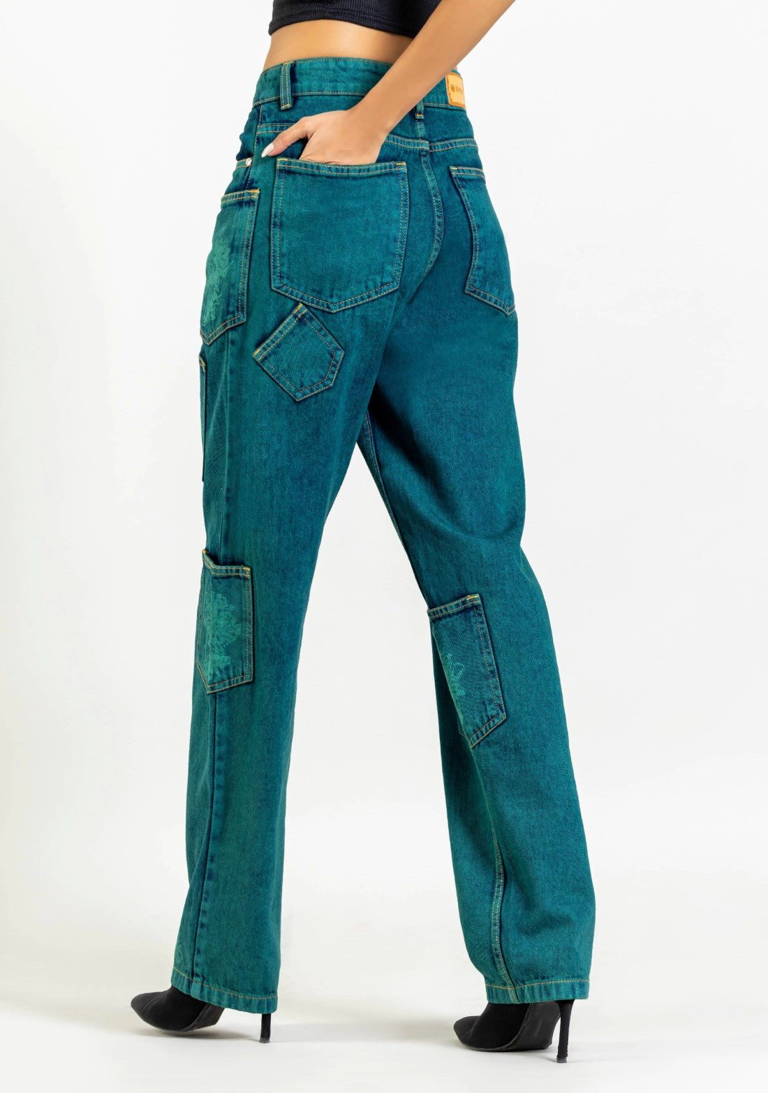 Peacock Green Relaxed Straight Fit Women's Jeans bottom wear