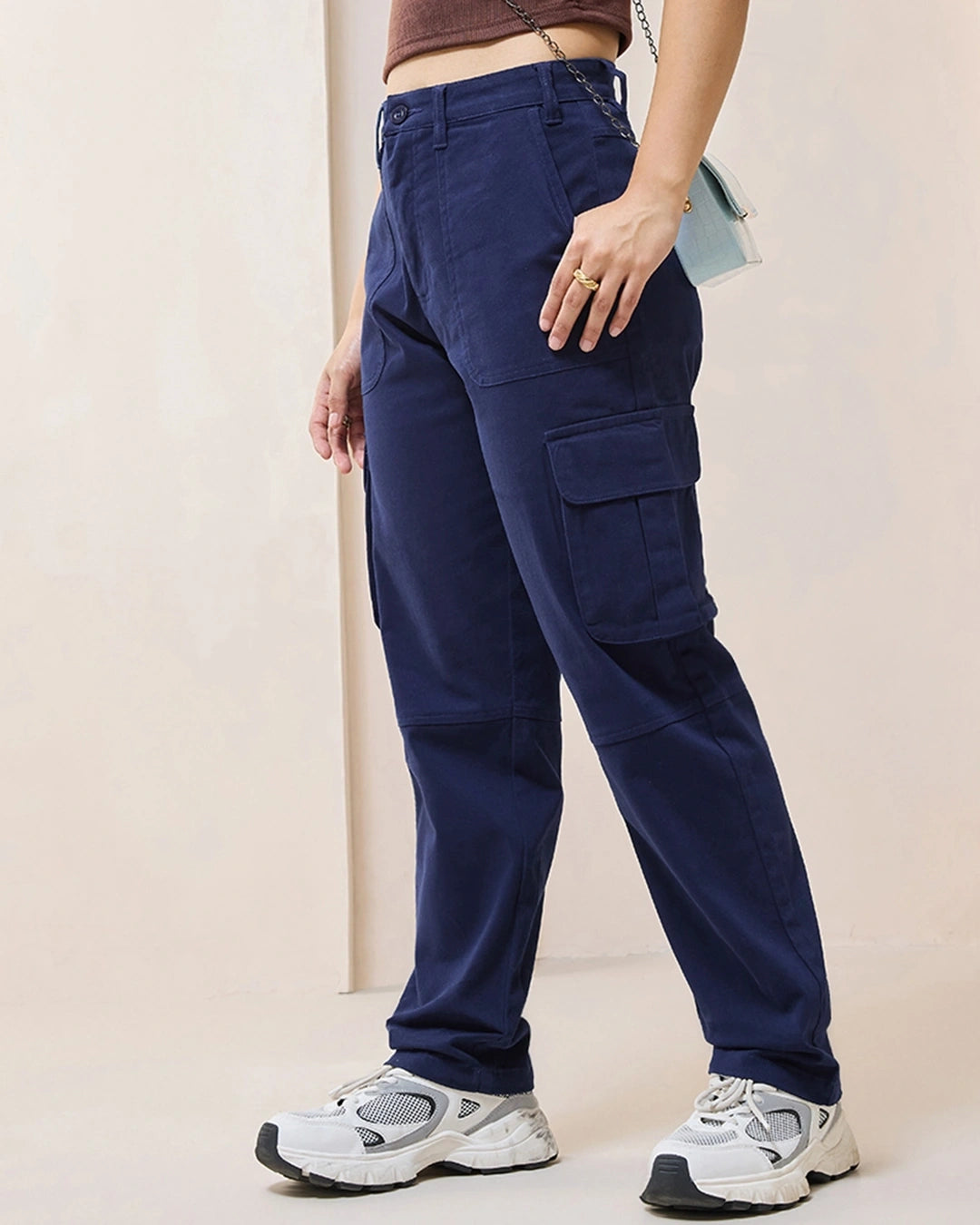 Women's Brown Straight Cargo Pants bottomwear