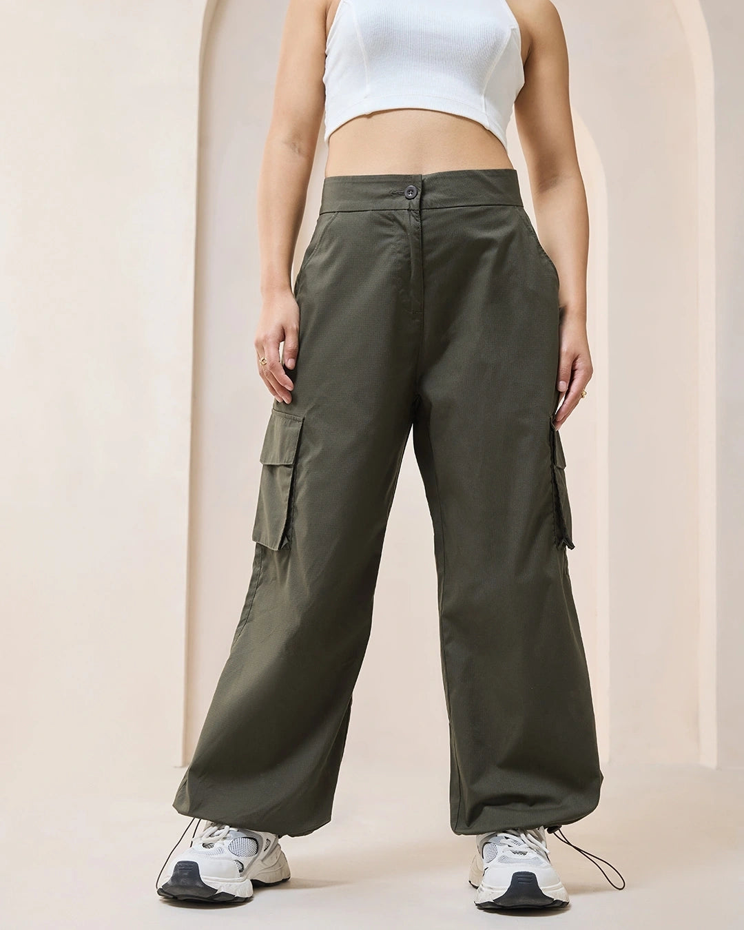 Women's Brown Oversized Cargo Parachute Pants bottomwear